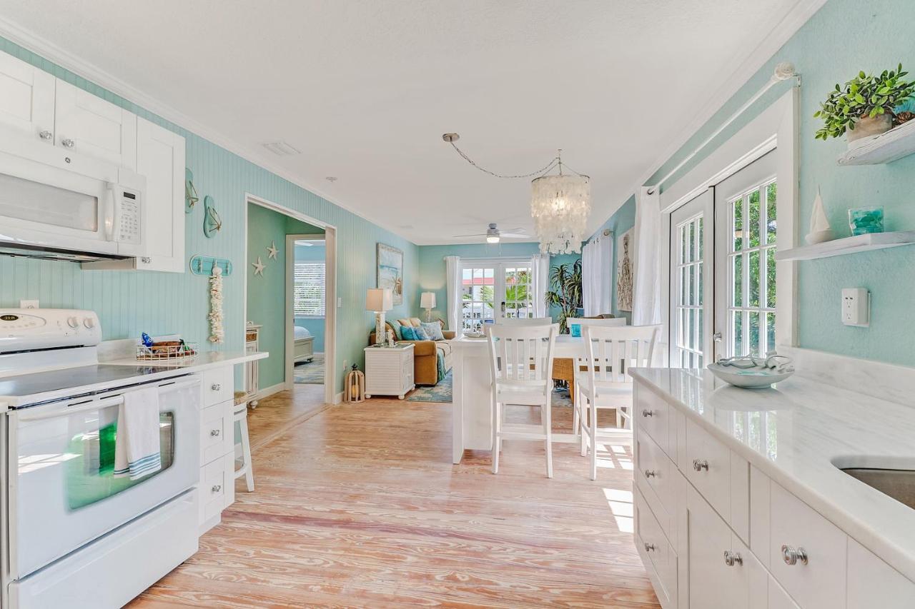 Coral Cottage Retreat Naples Exterior photo